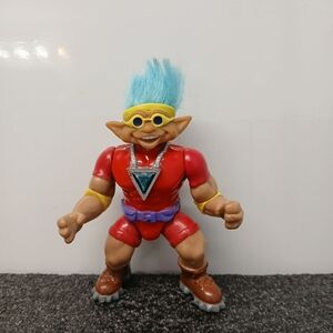 Vintage 1992 Clifford The Mountain Climber From Stone Protectors